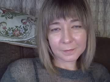 Ellajohnsonx Chaturbate stream image from April 22, 2025
