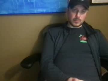 Jake651310 Chaturbate stream image from April 22, 2025