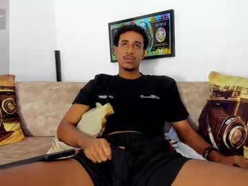 Lukepnoir_ Chaturbate stream image from April 22, 2025