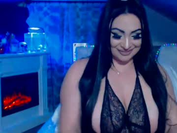 Amyrarosera Chaturbate stream image from April 22, 2025