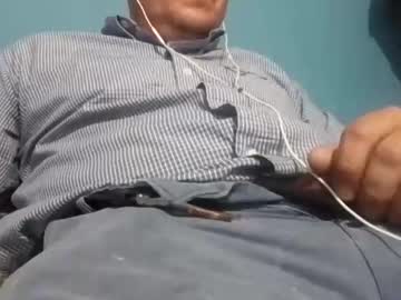 Cumbian_Chero Chaturbate stream image from April 22, 2025
