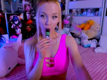Cuttie_Ponyy Chaturbate stream image from April 22, 2025