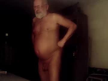 Femdom_Sub Chaturbate stream image from April 22, 2025