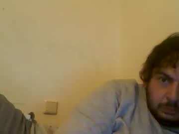 Megamanp Chaturbate stream image from April 22, 2025