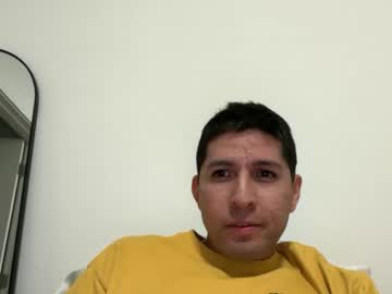Pantysoakher Chaturbate stream image from April 22, 2025