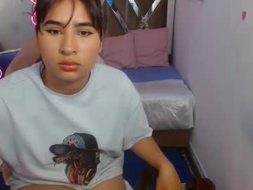 Victoriia_Tay Chaturbate stream image from April 22, 2025