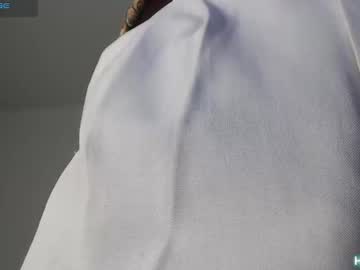 Xxxhome_Alonexxx Chaturbate stream image from April 22, 2025