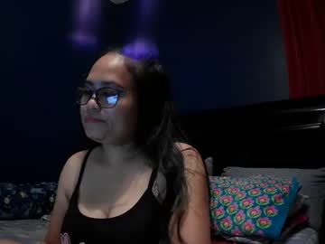 Gorgeouslyn09 Chaturbate stream image from April 22, 2025