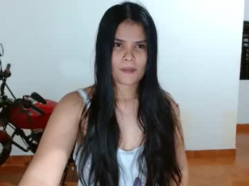 Alana_2021 Chaturbate stream image from April 22, 2025