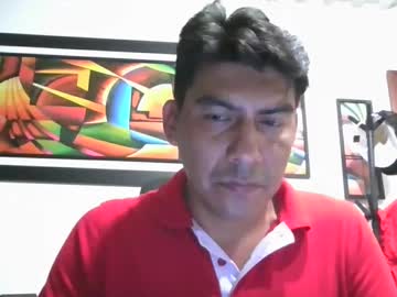 Alexis19808004 Chaturbate stream image from April 22, 2025