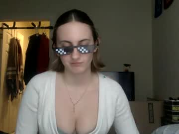 Gonnanuut Chaturbate stream image from April 22, 2025