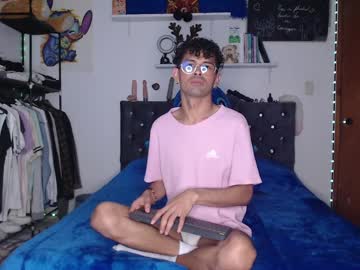 King_Cum1 Chaturbate stream image from April 22, 2025