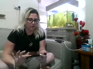 Aimylou2025 Chaturbate stream image from April 23, 2025