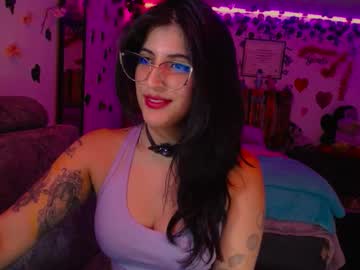 Azaaharziz Chaturbate stream image from April 23, 2025