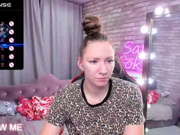 Mollynay Chaturbate stream image from April 23, 2025