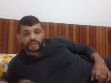 Andreloko123 Chaturbate stream image from April 23, 2025