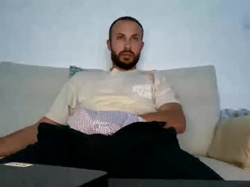 Ayook Chaturbate stream image from April 23, 2025
