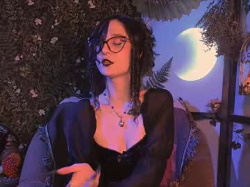 _Lady_Luna_ Chaturbate stream image from April 23, 2025