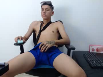 Mike_Styfler Chaturbate stream image from April 23, 2025