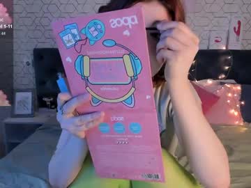 Naomi_Claree Chaturbate stream image from April 23, 2025