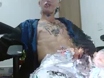 Whiteboysx Chaturbate stream image from April 23, 2025