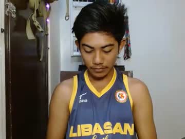Asiancockhero22 Chaturbate stream image from April 23, 2025