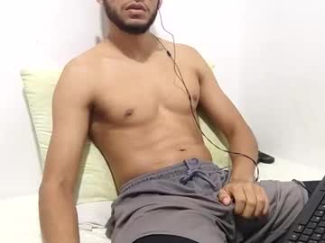 Atorres21 Chaturbate stream image from April 23, 2025