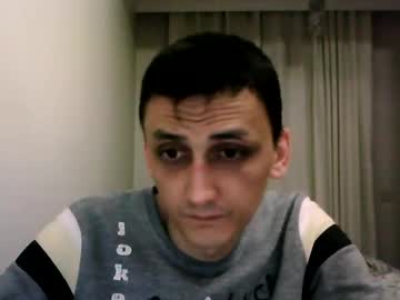 Awesenheit Chaturbate stream image from April 23, 2025