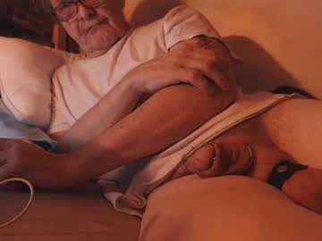 Daddiesmonstercock Chaturbate stream image from April 23, 2025