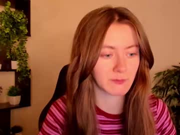 Kate_Cuddle Chaturbate stream image from April 23, 2025