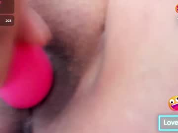 Lessly_26 Chaturbate stream image from April 23, 2025