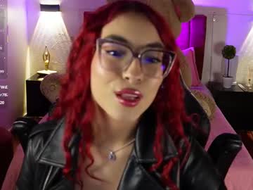 Silvanalorens_ Chaturbate stream image from April 23, 2025