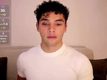 Thiago_L Chaturbate stream image from April 23, 2025