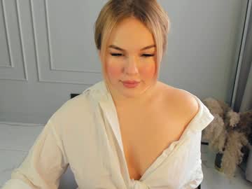 Casey_Ann Chaturbate stream image from April 23, 2025