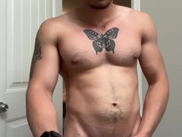 Kennypecs Chaturbate stream image from April 23, 2025
