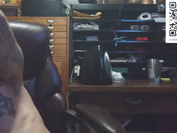 Austinisking1916 Chaturbate stream image from April 23, 2025