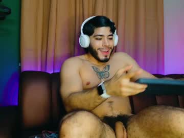 Jadenfeynman Chaturbate stream image from April 23, 2025