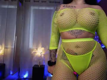 Magyc_Bri Chaturbate stream image from April 23, 2025