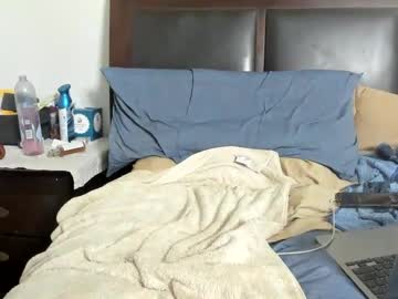 Kinkyguy323232 Chaturbate stream image from April 23, 2025