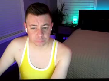 Lilpiggyboixxx Chaturbate stream image from April 23, 2025