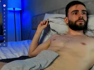 Omgronnyy Chaturbate stream image from April 23, 2025