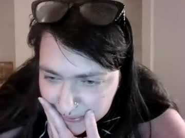 Squishy_Stormy Chaturbate stream image from April 23, 2025