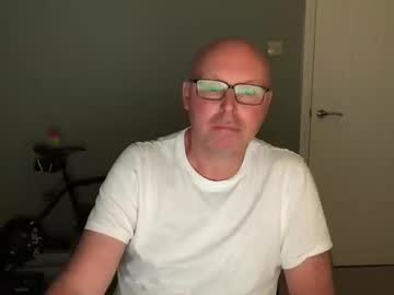 Alc300170 Chaturbate stream image from April 23, 2025