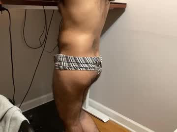 Greenman11235 Chaturbate stream image from April 23, 2025