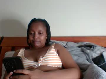 Sexy_Latifah Chaturbate stream image from April 23, 2025