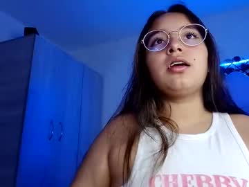 Valeria_Cherry Chaturbate stream image from April 23, 2025