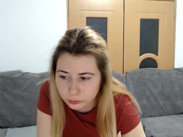 Dianasmiey7 Chaturbate stream image from April 23, 2025