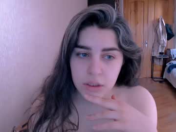 Roselina_ Chaturbate stream image from April 23, 2025