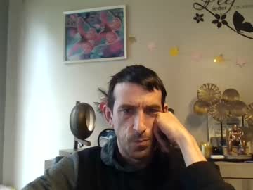 Skinnybigcock2 Chaturbate stream image from April 23, 2025