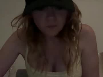 Wetandwildforyoubaby Chaturbate stream image from April 23, 2025
